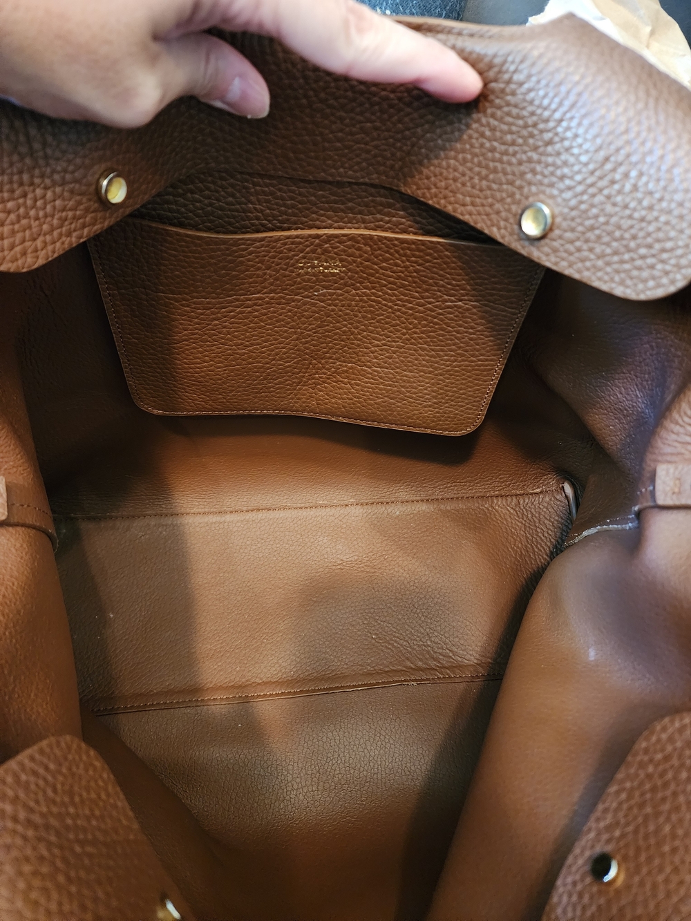 Cuyana 16 Inch System Tote Bag In Dark Chestnut With Adjustable Strap - Picture 13 of 16
